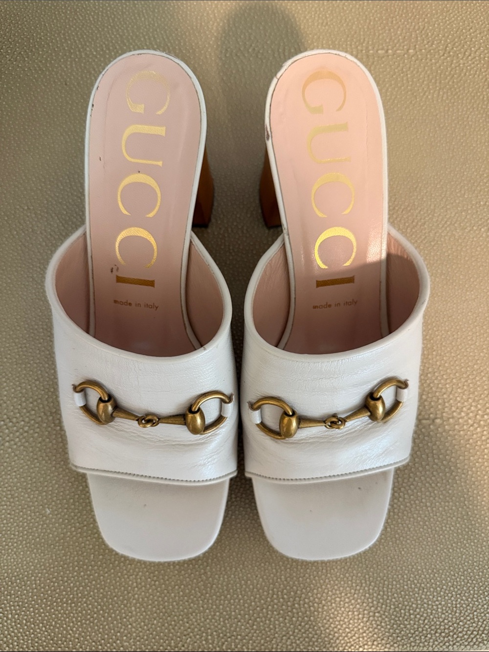 Gucci White Leather Horsebit Slide Mules with Gold Hardware